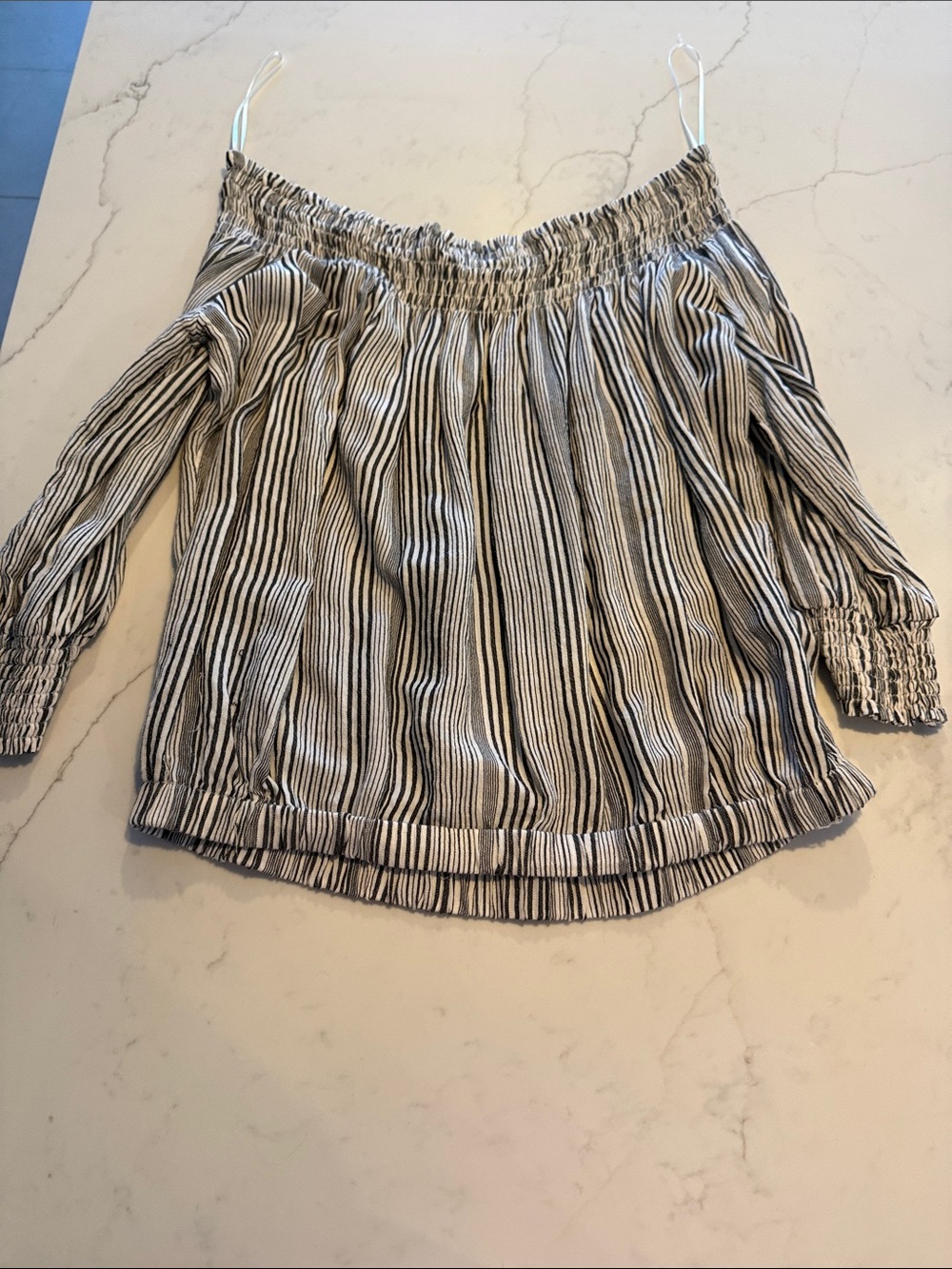 Evereve off the shoulder 3/4 sleeve shirt